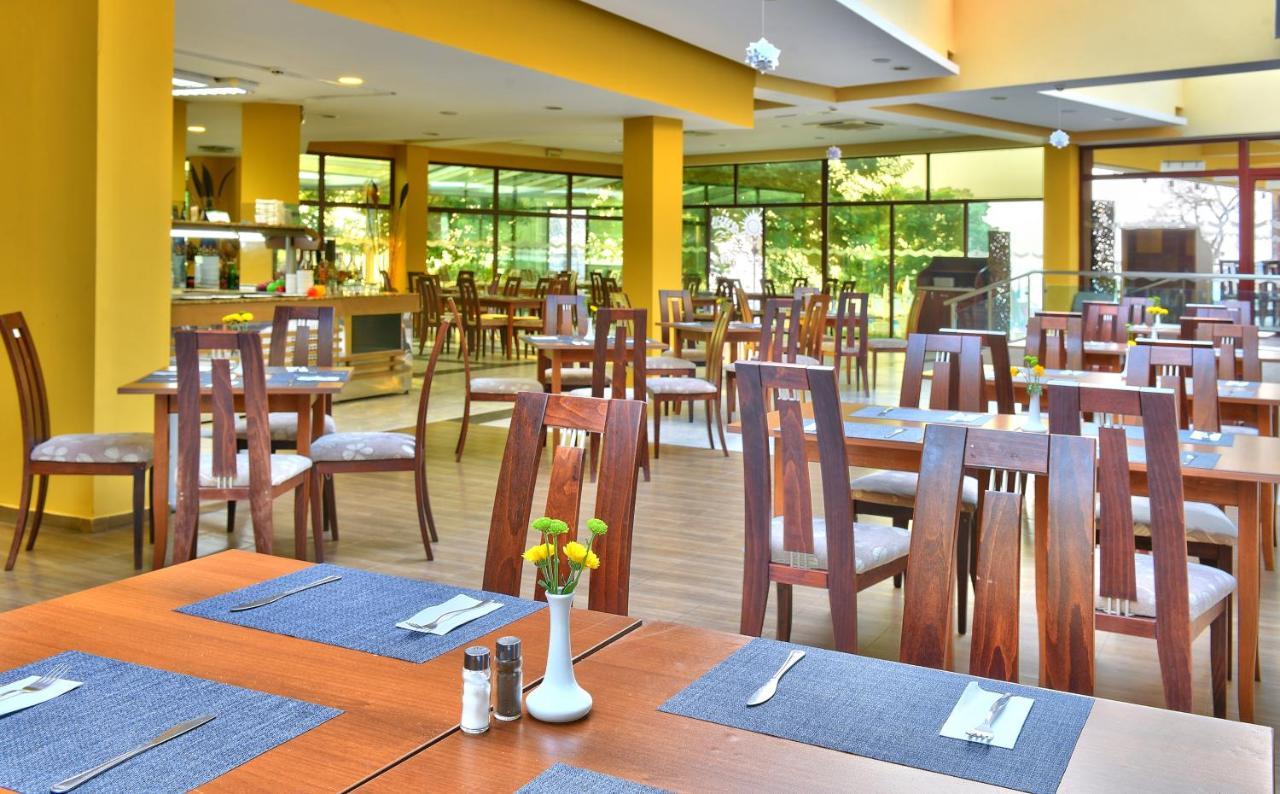 Hotel Arabella Beach Albena Esterno foto