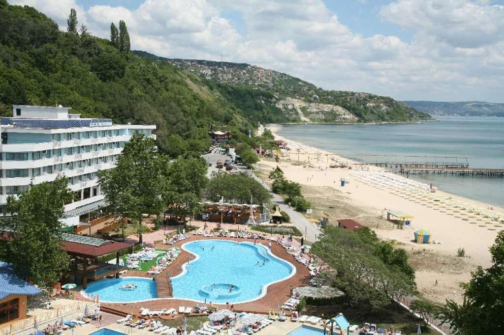 Hotel Arabella Beach Albena Esterno foto
